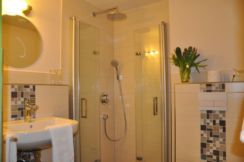 Hotel-Restaurant Sonnenhof Veitsrodt Szoba fotó