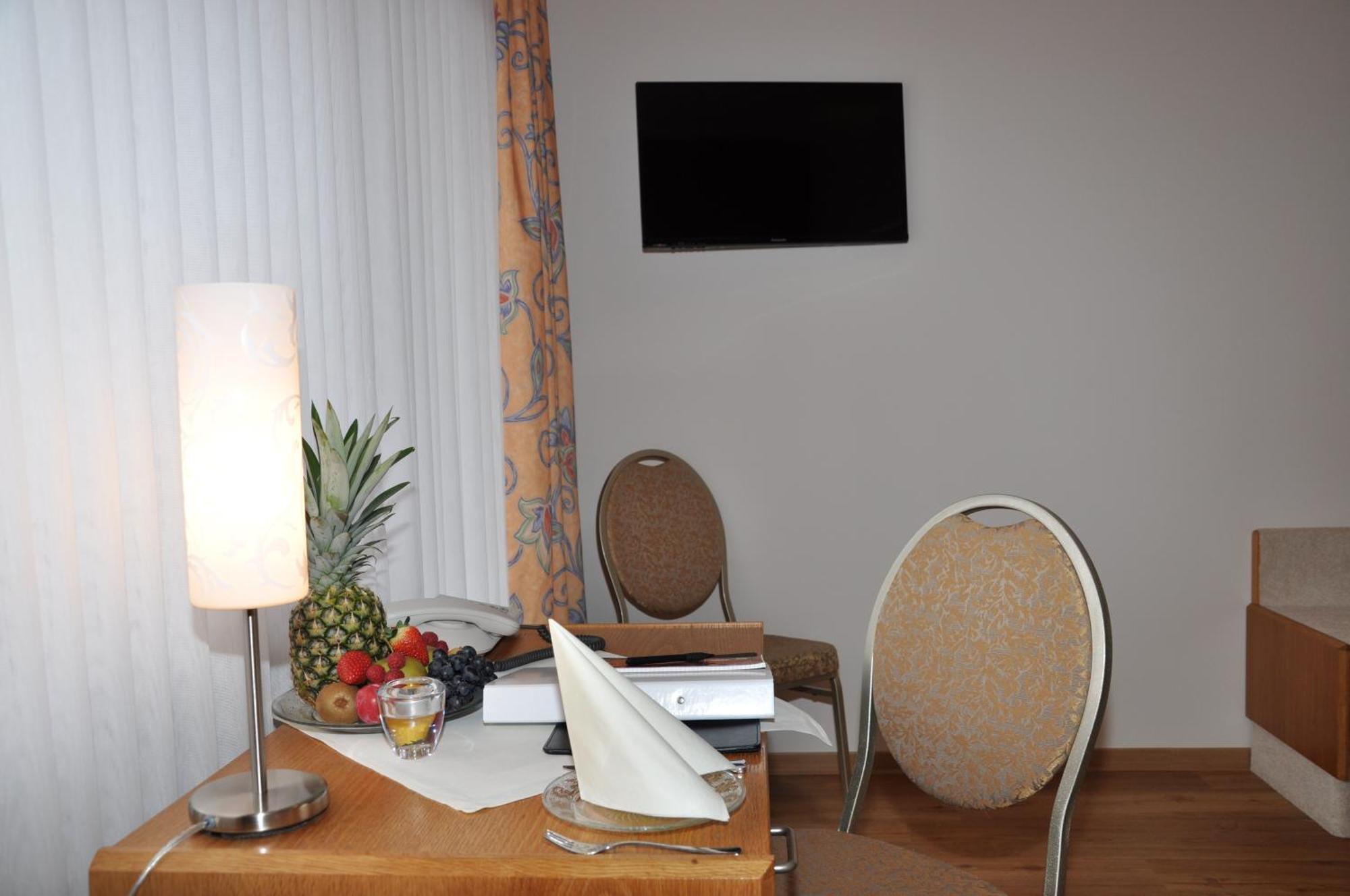 Hotel-Restaurant Sonnenhof Veitsrodt Szoba fotó