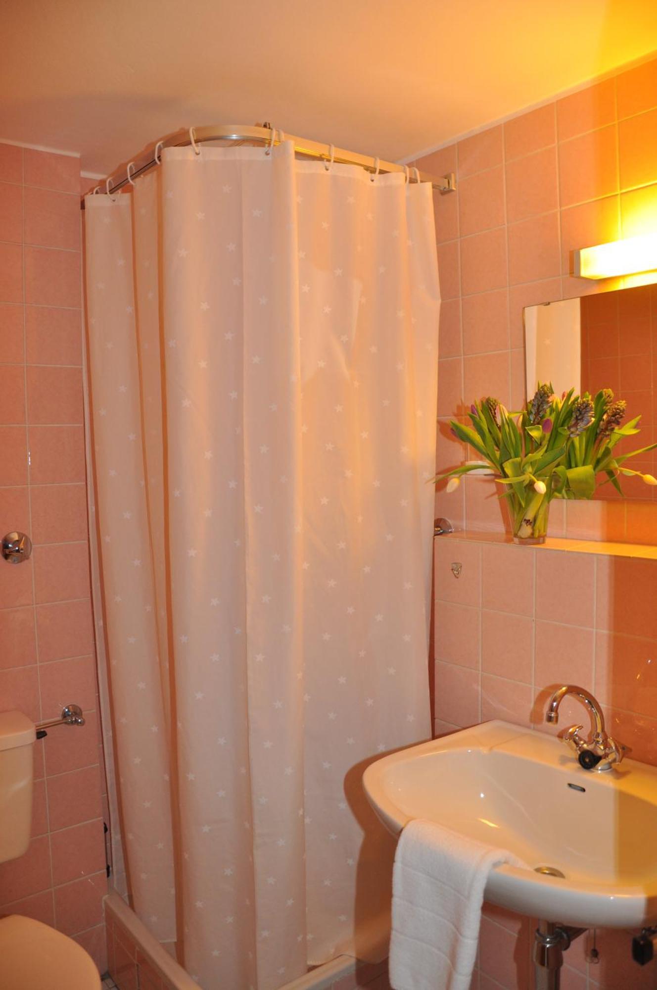 Hotel-Restaurant Sonnenhof Veitsrodt Szoba fotó